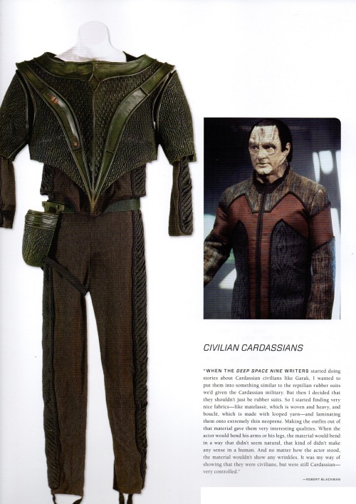 vermin-disciple:melanaegis:LEFT Dukat’s [Marc Alaimo] Deep Space Nine costume.[RIGHT] The station’s 