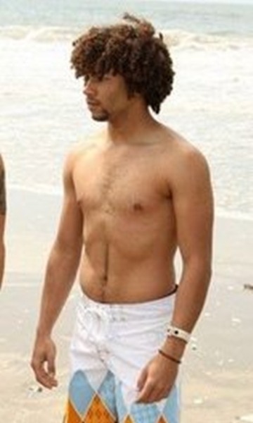 male-and-others-drugs:  Corbin Bleu 