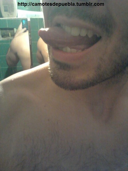 camotesdepuebla:  q tal este camote POBLANO  Damm beautiful meat!