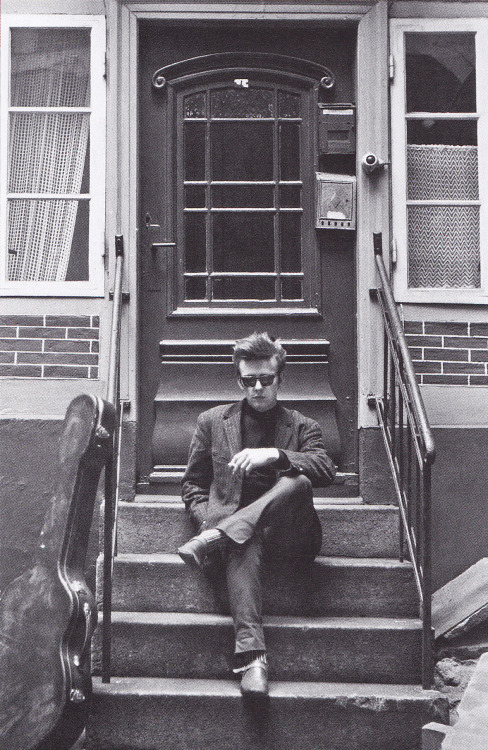 ibeatlesyou:  Stu Sutcliffe in Hamburg, 1961 scan from The Beatles vs. The Rolling Stones. Sound Opi