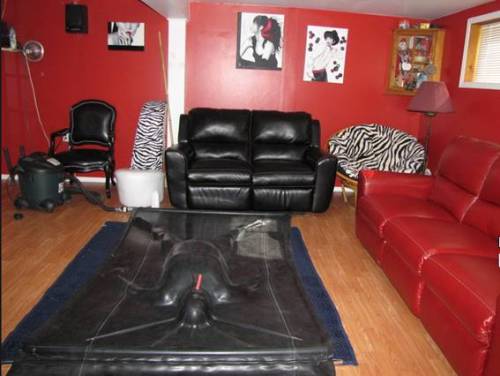 maturemenintrouble:  What a nice surprise to arrive to a friends’ home and see they have acquired this new rug. The unfortunate chubby inside of this unescapable bed will suffer all kind of denigrations, like being stepped on, being hit or sat on, among