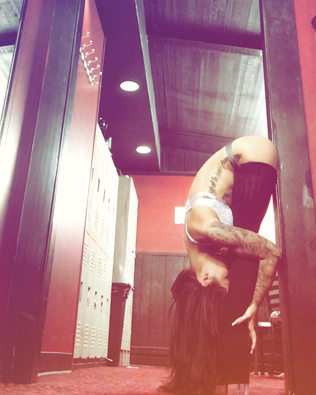 stripper-locker-room:  https://www.instagram.com/melroselove_/