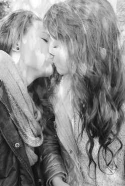 the-inspired-lesbian:  Love and Lesbians ♡ 