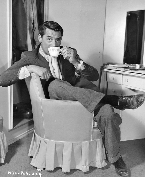 archiesleach:  Cary Grant sips some tea during a break from filming None but the Lonely Heart in his