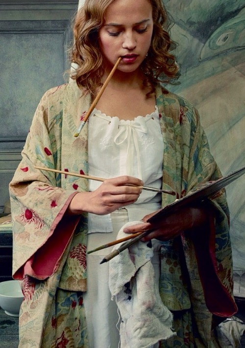 sand-snake-kate:  Alicia Vikander by Annie Leibovitz for Vogue US October 2015  