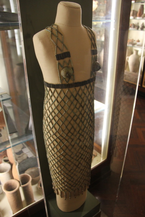 The Bead-net Dress This dress was excavated by Guy Brunton at Tjebu (Qaw El Kebir, Antaeopolis) in 1