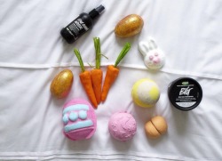 livelypacific:  Hey guys! I’m pretty new to tumblr, but I wanted to do a lush giveaway because I love shopping at lush and I know lots of people would be so happy to be able to have some of their products! Here are some of the details:   • The winner