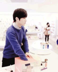 죄; hiatus