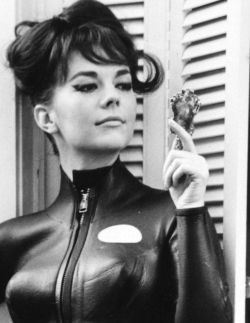 loveage-moondream: Natalie Wood on the set of The Great Race, 1965.