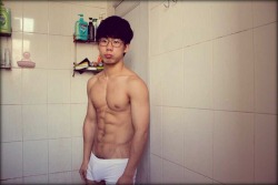 korea-gay-sukunk:  hot-namjas:  Wow  귀여운데