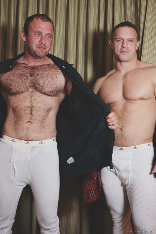 jockstrappeddudes: Guys do everything on cam: xxxcamboys.com/