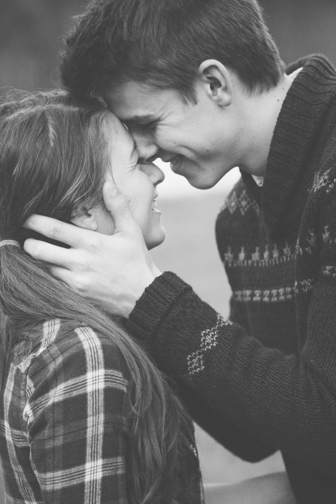 fxckingloveme:  romance, cuddle, sexual blog ♡
