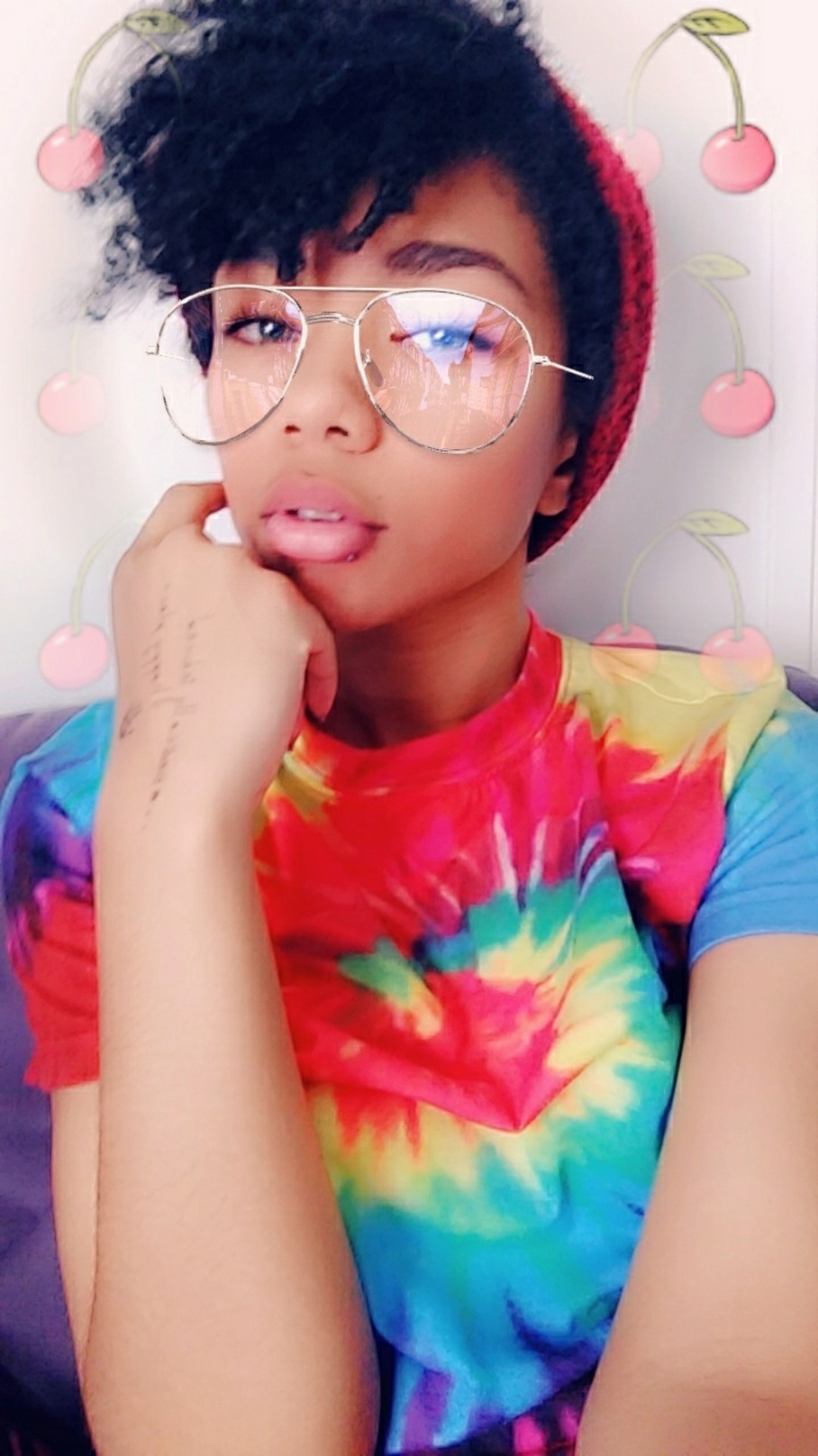 i-can-be-happy-again:  High selfies are inspired selfies 💥