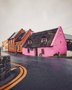 havingagoodvibes:  🏠Houses Photo Trip® See More: ♠️ Having a Good Vibes ♠️ self-help ebook 📍 on reaching your dreams ✴️ ↗️ Download and Read Now 🔖 📥 ✔️ 👉 http://smarturl.it/SelfHelpEbook .