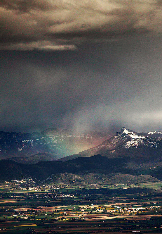 vurtual:  Water, earth, fire, air (by Mathieu Rivrin)