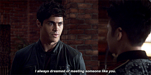 alec-magnvs: Poet!Alec Lightwood is back.