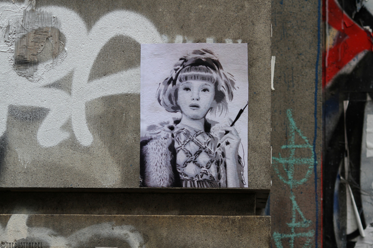 Bàlu An interpretation of Belgian-based photographer Frieke Janssens’ “Smoking Kids” series. (Bowery, NYC)
More photos: Bàlu, Street Art