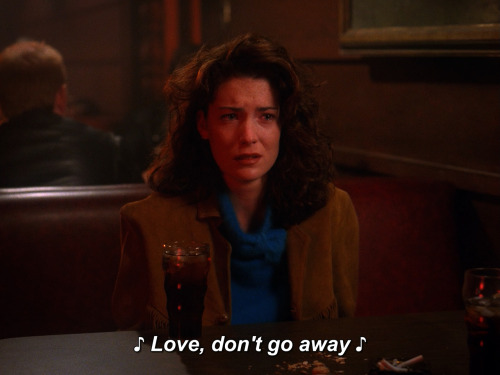 inthedarktrees:Please stay.“Lonely Souls” | Twin Peaks