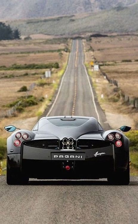 awesomestarsb:  Pagani HuayraSource: pinterest