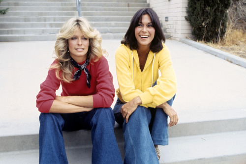 Do ya need a reason to revisit Charlie’s Angels? Here are a few&hellip; Farrah Fawecett (then the hy