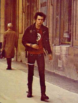 girlyousaidforever:  Sid Vicious 