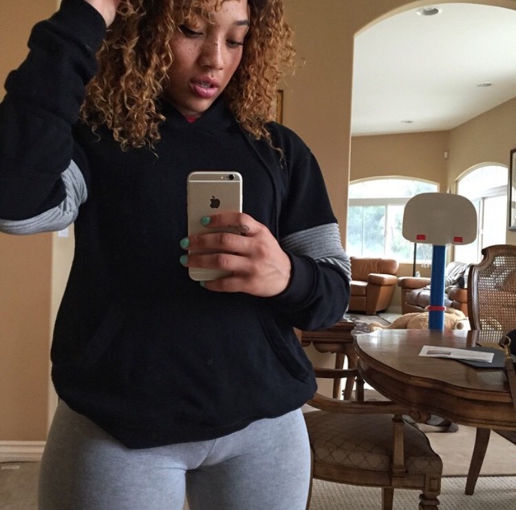 BigPhatAzzeznFreaks