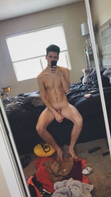 ALEX LUNA