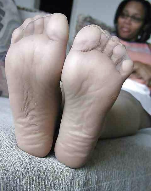 nylonfeetlover - Ebony toes in hose.What a beautiful sight it...