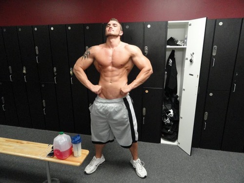 lockershots:  Give your favorite muscle a workout at lockershots.tumblr.com