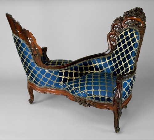 copperbadge:nae-design:TIL kissing bench / loveseat / conversation sofa / tête-à-tête chair. I used 