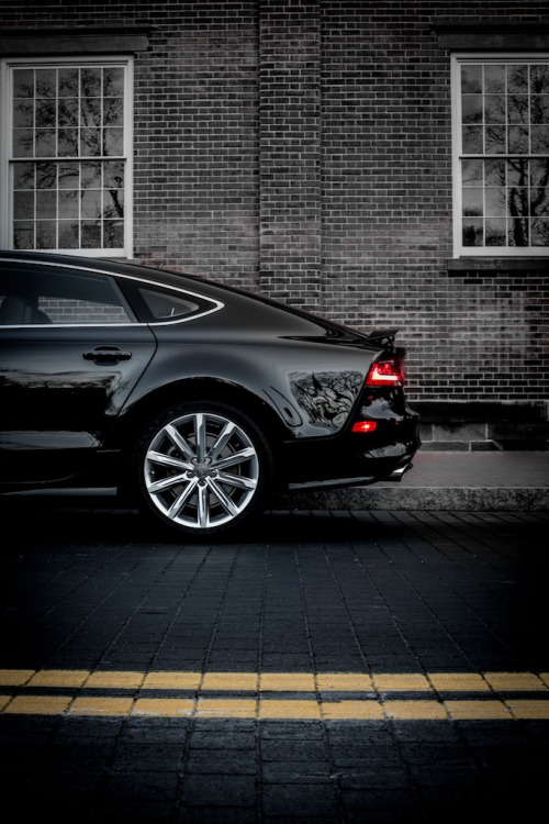 Audi A7 by Johnny Beckett.(par Paid2Shoot)More cars here.