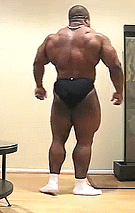 needsize:  Damn @ almost 5’6 and 260+ pounds. That’s a good offseason. James