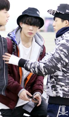 ikon-global:  141227 Bobby @ GMP© HIGH TENSION BOBBY | do not edit.