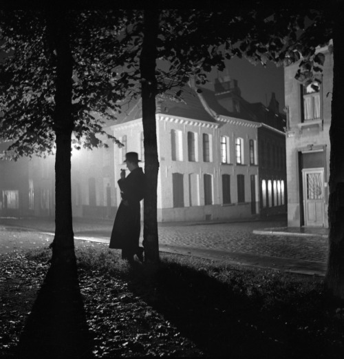 joeinct:Parc de Mons at night, Photo by Marcel G. Lefrancq, 1938