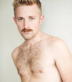 hairygingerman:lovely ‘stached dude 