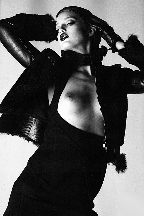 rapture-and-bliss: Model: Emily Didonato Photographer: Anthony Maule  Styling: Samuel Françoi