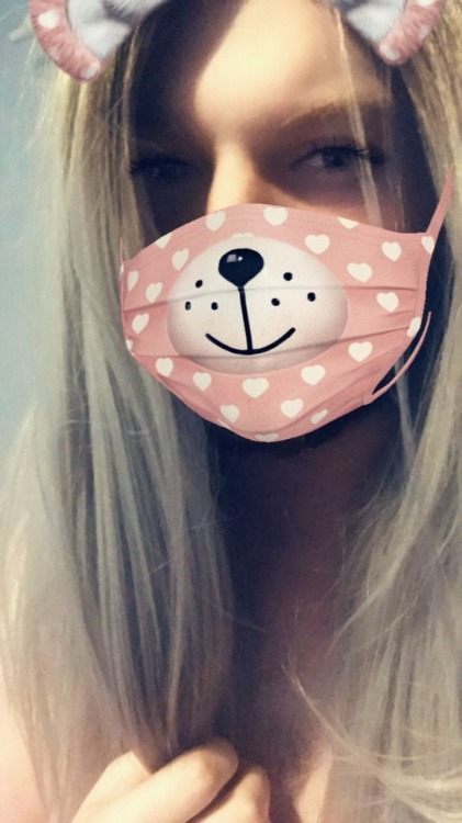 sissy-sophie69:Love my new wig ‍♀️ makes me feel so girly and feminineget @ my snapchat posting a lo