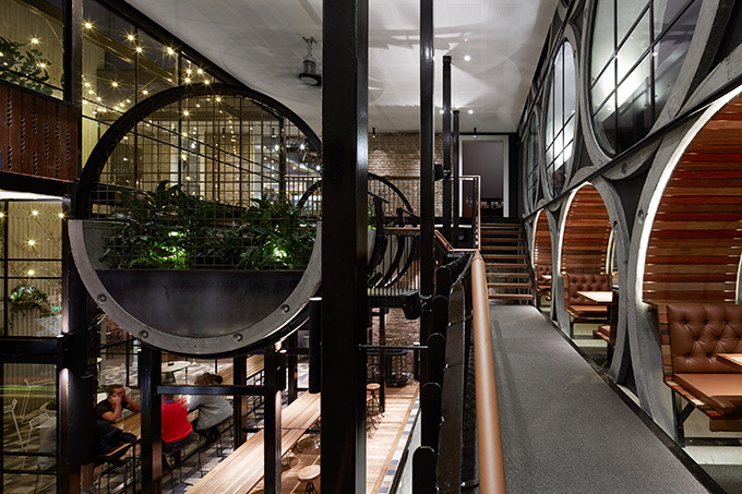 vivianhejie:  cjwho:  The Prahran Hotel, Melbourne, Australia | Techné Architects