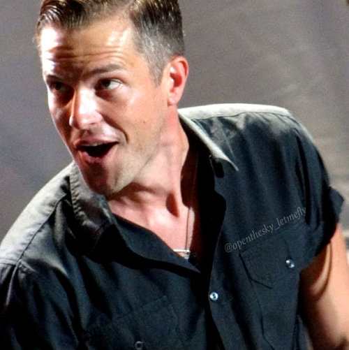 wennkillz:  My fave pic of last night #mypic #myidol #brandonflowers #thekillers #hiatustour2014 #bluesfest2014 #ottawa || x || 