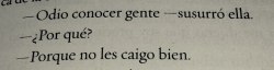 lagrimas-de-dolor:  A todos les desagrado♡. Me alejaré de todo el mundo c: