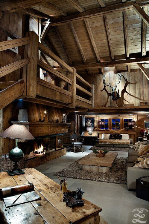 equalpartsswaggerandsmarts:Manly home.