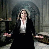 reginamilsmoved-blog:  Regina Mills in 4x09 