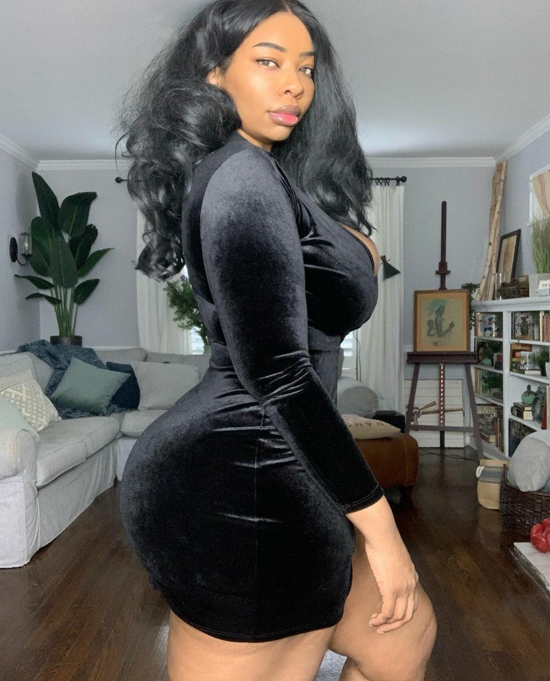 princejazziedad:Stacked. Front&Back Curvy Luscious BootiDelicious  Ms Stormz………❤️💛💚 She ckecks all the boxes!!✔️LIPS✔️TITS✔️HIPS