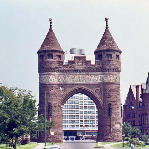 Gate, Bushnell Memorial Park, Hartford, Connecticut, 1969.The magnificent gate, which would be at ho