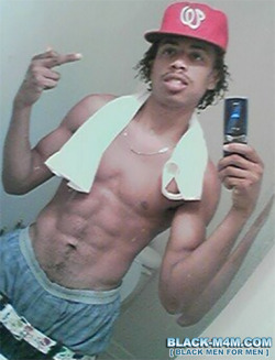 black-m4m:  More Nude Photos &amp; Videos Of Him On His Profile… http://www.black-m4m.com/splashy/