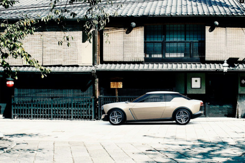 Nissan IDx by tokyo scooter stuff on Flickr.