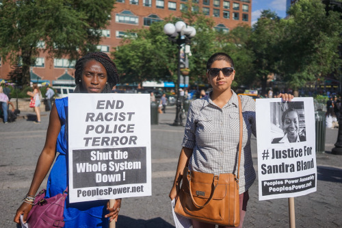 activistnyc:  ‪#‎JusticeforSandraBland‬: Activists gathered in Union Square to demand justice for Sandra Bland, a young Black woman who was pulled over in a routine traffic stop and ended up dead in a jail cell while in police custody.‪#‎sayhername‬