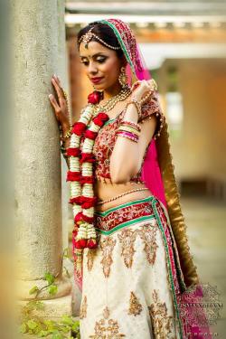 beautifulsouthasianbrides:  Photo by:Osman