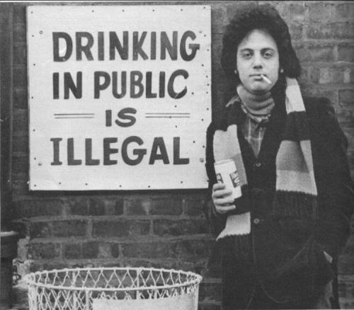 (via Billy Joel, 1974 : OldSchoolCool)