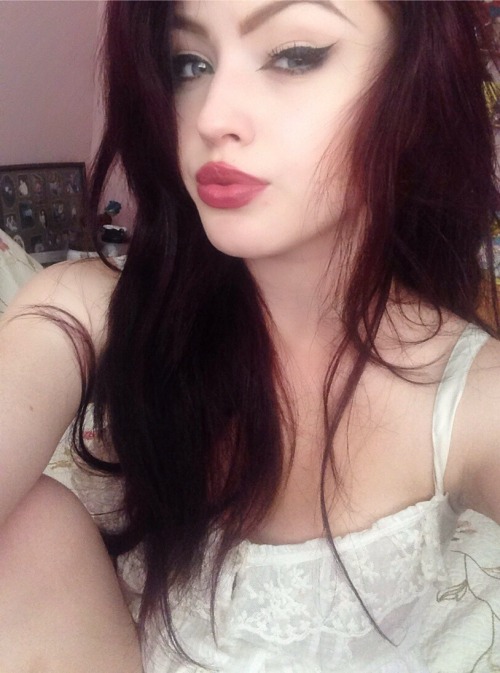 lovelybootyy:  Hi 